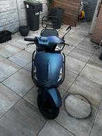 Btc Riva Sport 50cc 4takt scooter, Fietsen en Brommers, Snorfietsen en Snorscooters, Zo goed als nieuw, Benzine, Ophalen, Overige merken