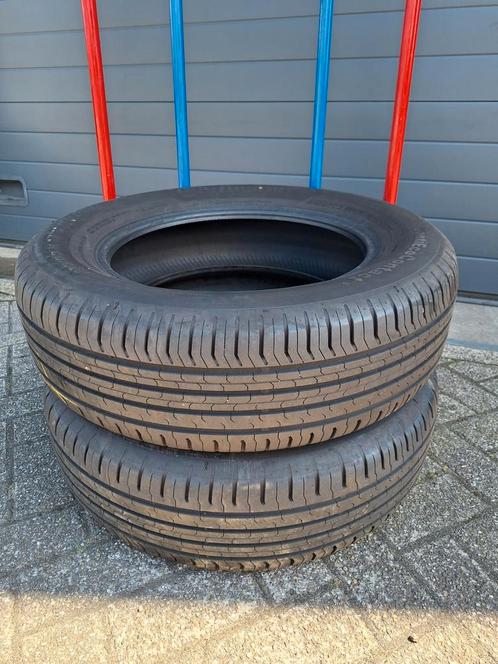 2x Continental 215/65R17  2156517, Auto-onderdelen, Banden en Velgen, Band(en), Zomerbanden, 17 inch, 215 mm, Personenwagen, Gebruikt