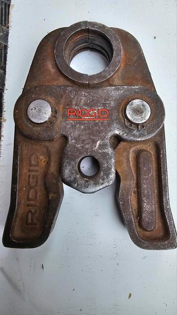 Rigid Th32 Persbek - Machoire Sertisseuse beschikbaar voor biedingen