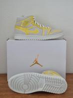 Nike Air Jordan 1 Mid " Opti Yellow ", Nieuw, Ophalen of Verzenden