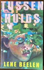 Tussenhuids – Lene Beelen, Ophalen of Verzenden, Zo goed als nieuw