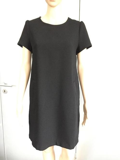 C563 Charlise Maat 36=S jurkje basic jurk zwart, Kleding | Dames, Jurken, Zo goed als nieuw, Maat 36 (S), Zwart, Boven de knie