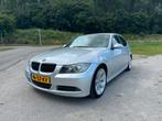 BMW 3-Serie 2.5 I High Executive 325i AUTOMAAT 2006 Grijs, Auto's, BMW, Automaat, 745 kg, 2497 cc, 1435 kg