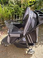 Honden buggy izgs 1 keer gebruikt kleur grijs met zwart, Ophalen, Zo goed als nieuw
