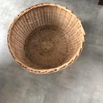 Mand, Huis en Inrichting, Ophalen of Verzenden, Zo goed als nieuw, Rond, Riet