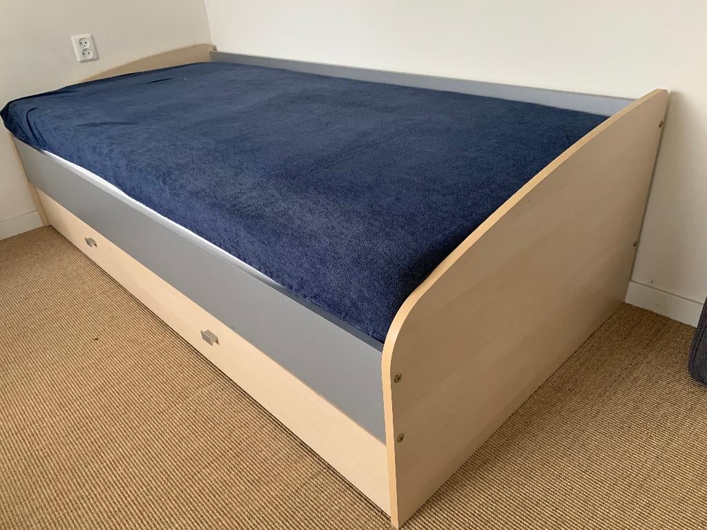 Eenpersoonsbed, Ophalen, Gebruikt, 90 cm, Eenpersoons