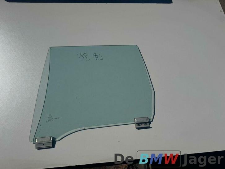 Zijruit links achter BMW 3-serie E30 type 1 51341906773, Auto-onderdelen, Ruiten en Toebehoren, BMW, Gebruikt, Ophalen of Verzenden