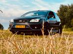 Ford Focus 2.5 20V Turbo 166KW 3D 2006 Zwart, Auto's, 65 €/maand, Stof, 11 km/l, Overige kleuren