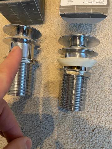2x Afvoegplug (Hansgrohe) beschikbaar voor biedingen