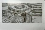 Originele luchtfoto Schiphol 1960 - KLM Aerocarto, Verzamelen, Ophalen of Verzenden, Gebruikt, Kaart, Foto of Prent