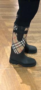 NEW-  BURBERRY Marsh Stamp (Rain)Boots / 40 met ruitdessin, Ophalen of Verzenden, Zo goed als nieuw, Zwart