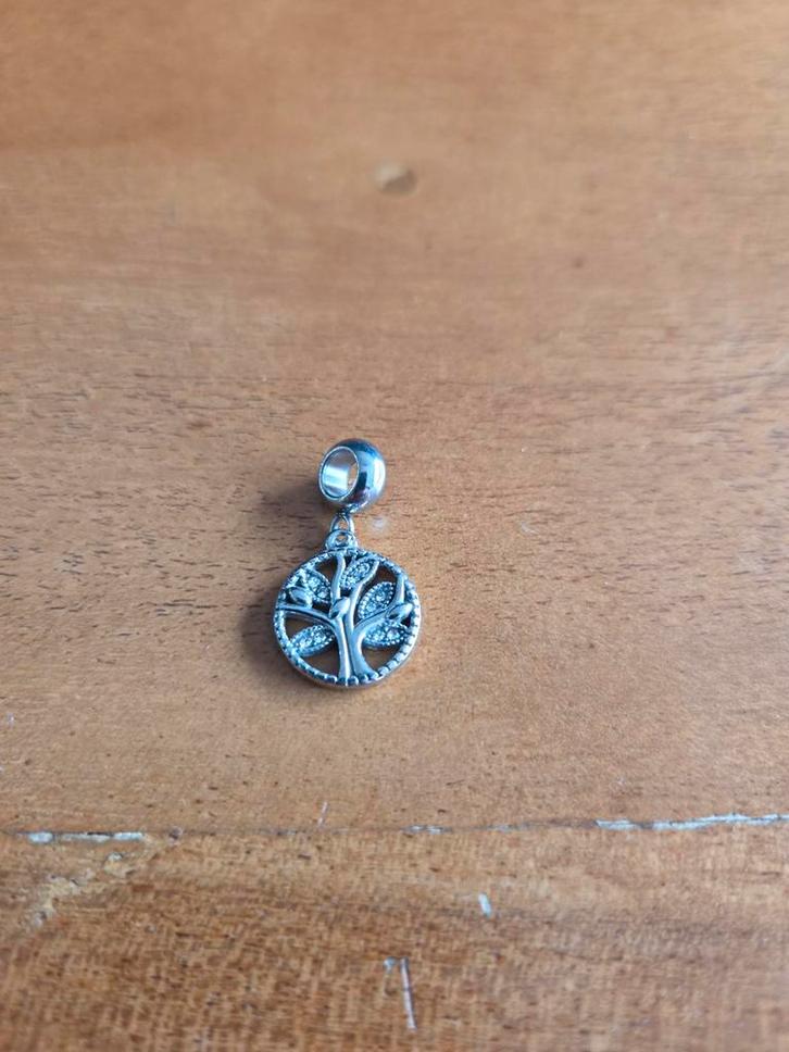 Zilveren Bedel - Levensboom met Strass, Sieraden, Tassen en Uiterlijk, Bedels, Zo goed als nieuw, Pandora, Zilver, 1 bedel, Met strass