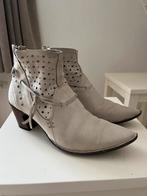 Mooie laarsjes, Kleding | Dames, Schoenen, Ophalen of Verzenden, Zo goed als nieuw, Beige