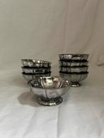 Vintage Franse RVS lage ijscoupes | tulpvorm | set van 8, Huis en Inrichting, Ophalen, Overige materialen, Overige stijlen, Overige typen