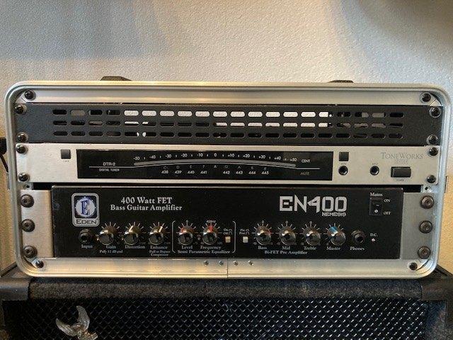 Basversterker EDEN EN400 - 400 W, Muziek en Instrumenten, Versterkers | Bas en Gitaar, Gebruikt, Basgitaar, 100 watt of meer, Ophalen