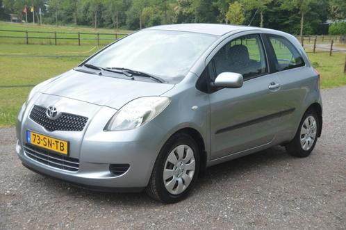 Toyota Yaris 1.0 VVTi Sol Airco APK Juli 2026, Auto's, Toyota, Bedrijf, Yaris, ABS, Airbags, Airconditioning, Boordcomputer, Elektrische buitenspiegels