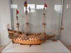 Scheepsmodel Galjoen Sovereign of the Seas + Vitrine, Hobby en Vrije tijd, Modelbouw | Boten en Schepen, Ophalen, Zo goed als nieuw