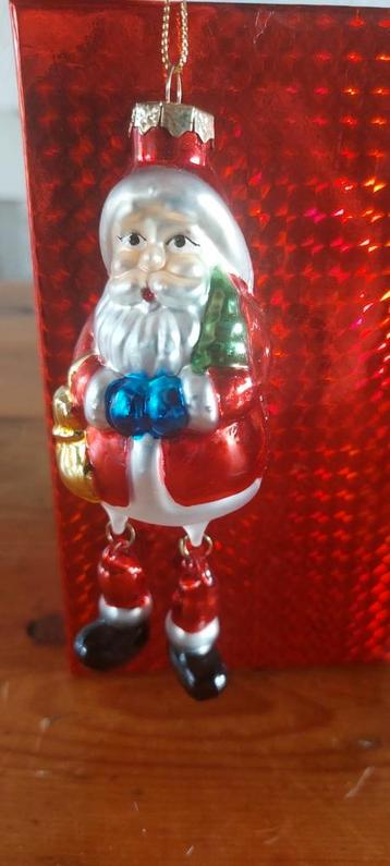 Kerstman glazen Kerstornament  beschikbaar voor biedingen