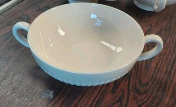 Wedgwood edme soepkommen met schotels laatste 4 stuks, Antiek en Kunst, Antiek | Servies los, Ophalen