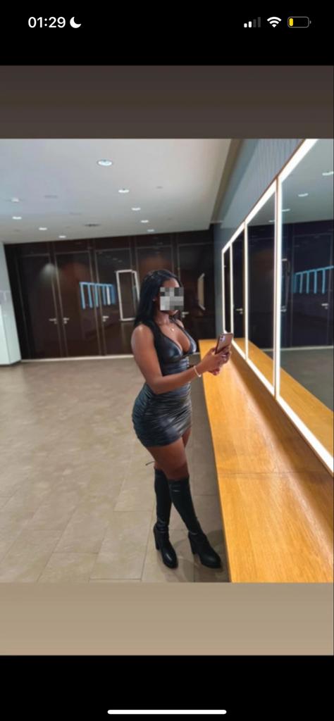 Shein Haklaarzen - Stijlvol en Trendy!, Kleding | Dames, Schoenen, Ophalen of Verzenden, Zo goed als nieuw, Zwart, Hoge laarzen