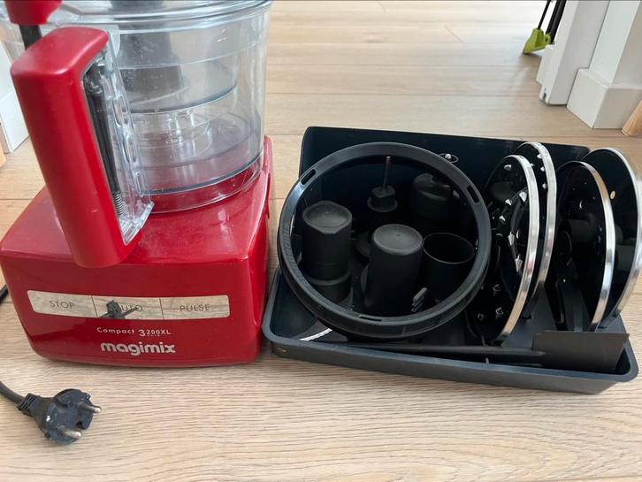 Magimix 3200XL incl accessories, Witgoed en Apparatuur, Keukenmixers, Gebruikt, Ophalen of Verzenden