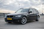 BMW 325i | Automaat | 3-Serie 2.5L 6 cyl | Touring | Carplay, Auto's, Automaat, Zwart, 2497 cc, Zwart