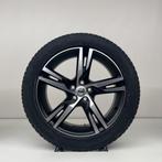 Volvo NIEUWE  19 inch R-design velgen + Winterbanden XC40, 19 inch, Banden en Velgen, Nieuw, 235 mm