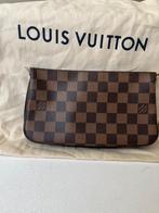 Louis Vuitton Pochette Navona clutch, Sieraden, Tassen en Uiterlijk, Tassen | Damestassen, Ophalen of Verzenden