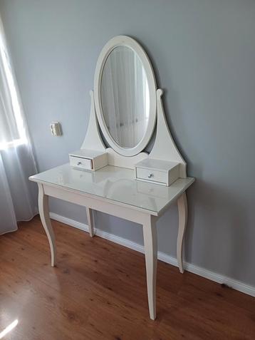 Kaptafel/spiegeltafel beschikbaar voor biedingen