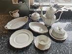 Witte serviesset, Huis en Inrichting, Keuken | Servies, Ophalen, Zo goed als nieuw, Effen, Compleet servies
