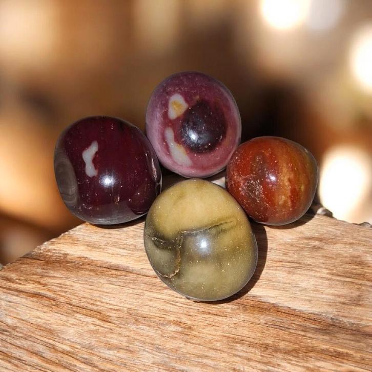 Mookaiet, Verzamelen, Mineralen en Fossielen, Mineraal, Ophalen of Verzenden