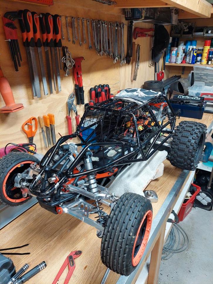 HPI Baja 8S Elektrisch - Veel Aluminium!, Hobby en Vrije tijd, Modelbouw | Radiografisch | Auto's, Zo goed als nieuw, Auto offroad