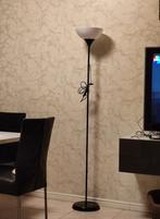 Staade lamp, Huis en Inrichting, Lampen | Vloerlampen, Ophalen of Verzenden, Zo goed als nieuw, 150 tot 200 cm