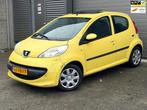 Peugeot 107 1.0-12V dakje|cruise, Voorwielaandrijving, Gebruikt, 4 stoelen, 68 pk