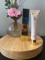 Yves Saint Laurent Matt Touch Foundation (nr. 4/5/6/7/12), Ophalen of Verzenden, Nieuw, Overige kleuren, Gehele gezicht