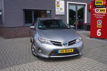 Toyota Auris 1.8 Hybrid Executive / Stoelverwarming / Cruise beschikbaar voor biedingen