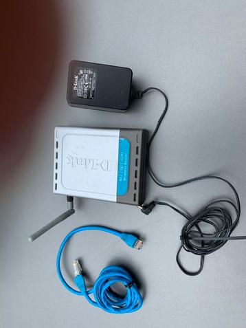 D-Link Router, Antenneversterker & Scartkabels beschikbaar voor biedingen