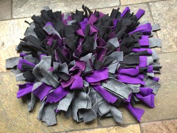 Speelmat snuffelmat voor honden en puppy’s beschikbaar voor biedingen