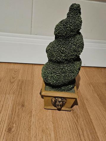 Kunst Buxus in pot beschikbaar voor biedingen