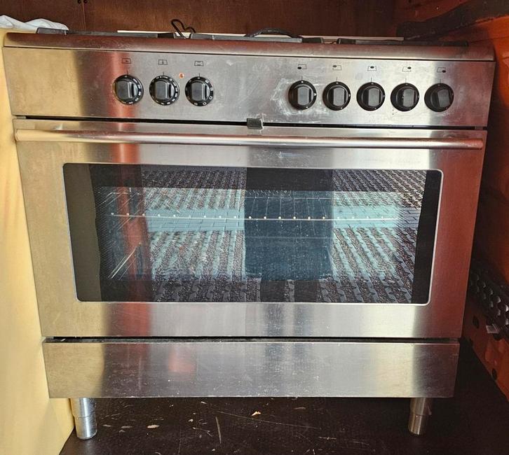 RVS Gasfornuis met elektrische oven 5 pits, Witgoed en Apparatuur, Fornuizen, Zo goed als nieuw, Vrijstaand, Gas, 4 kookzones