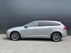Volvo V60 1.6 T3 Ocean Race TOPSTAAT! CLIMA*PDC*NAV*ADAPTCR, Voorwielaandrijving, 15 km/l, Huisgarantie, 4 cilinders