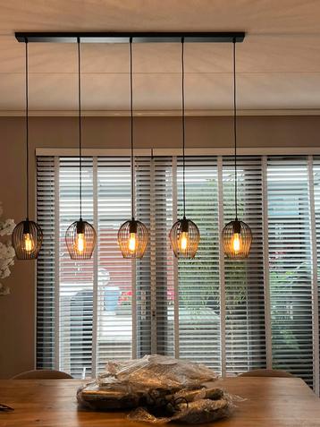 Hanglamp beschikbaar voor biedingen