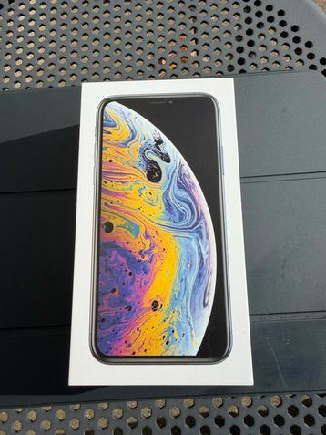iPhone XS - Zilver - 256GB beschikbaar voor biedingen