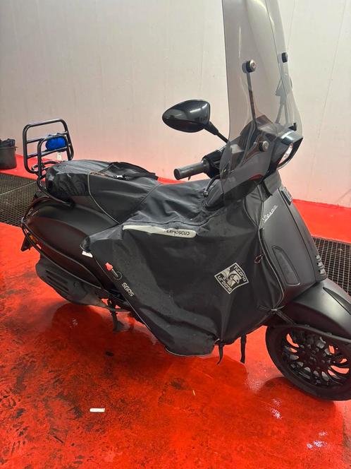 Vespa sprint notte 2021 45km met onderhoud, Fietsen en Brommers, Scooters | Vespa, Zo goed als nieuw, Overige modellen, Benzine