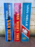 3 oude glazen reclameborden van Nelle Zware Shag en Thee, Ophalen, Gebruikt, Reclamebord