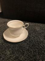 Thee kopje met schotel van Cambridge Garden., Verzamelen, Porselein, Kristal en Bestek, Ophalen, Zo goed als nieuw, Porselein