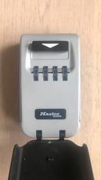 Master Lock in goede staat, Doe-het-zelf en Verbouw, Hang- en Sluitwerk, Ophalen of Verzenden, Gebruikt, Slot