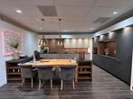 Showroom keuken voor maar €17.600,-, Huis en Inrichting, Ophalen, Overige kleuren, Overige typen, Nieuw