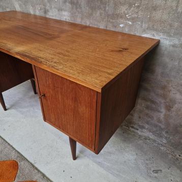 Strak vintage bureau teak fineer jaren 60 - afbeelding 3