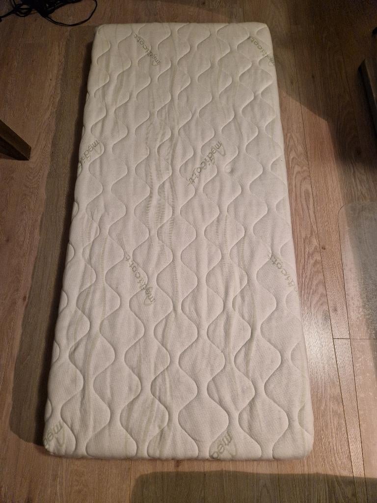 Kindermatras 150x70x11, Huis en Inrichting, Slaapkamer | Matrassen en Bedbodems, Ophalen, 190 cm of minder, Zo goed als nieuw